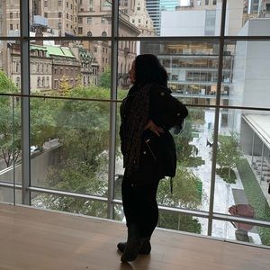 Meet your Posher, Alexandra